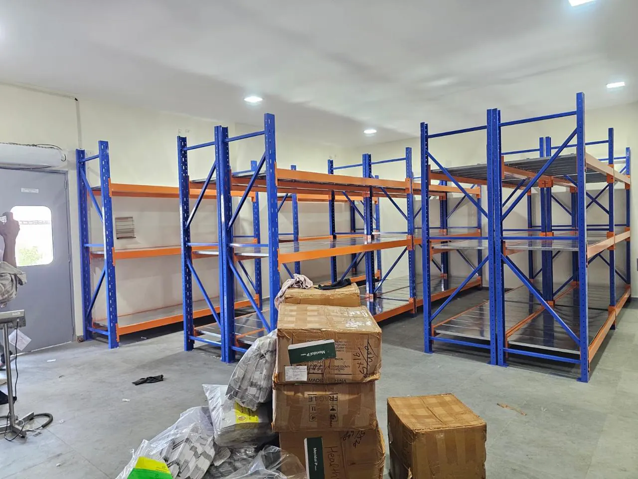 When to Use Cantilever Racking for Long and Awkward Loads